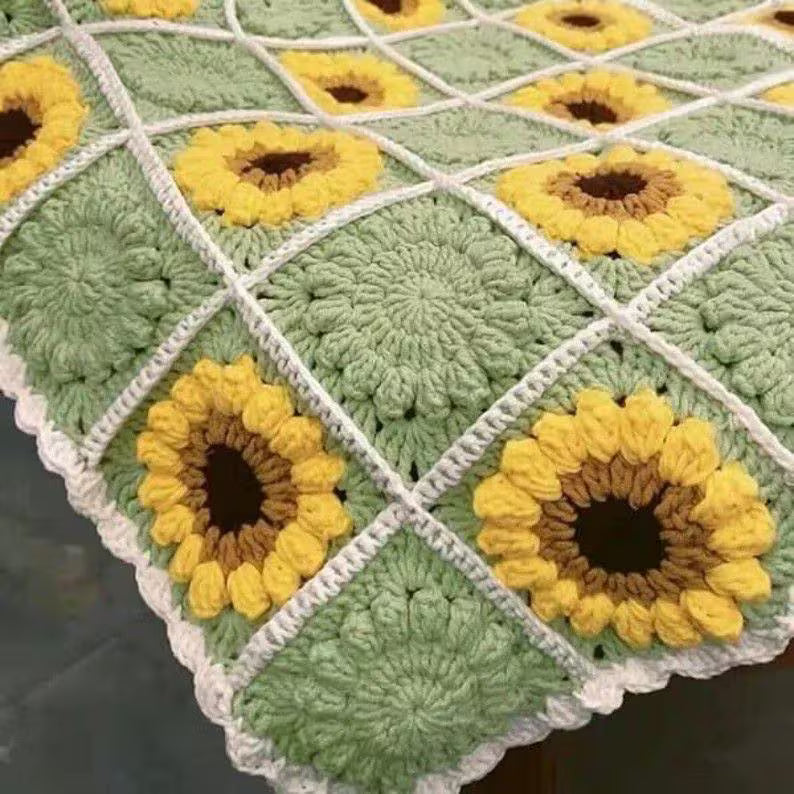 Handmade Boho Sunflower Crochet Blanket – Cozy Vintage Bedspread