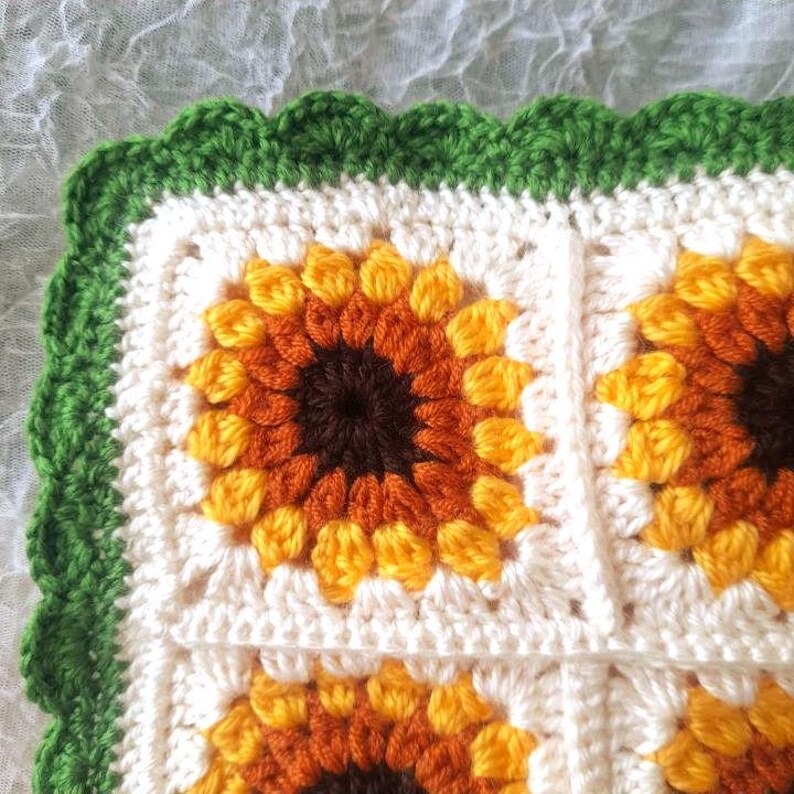 Charming Handmade Sunflower Crochet Blanket – Ultra-Soft Organic Cotton Baby Bedding